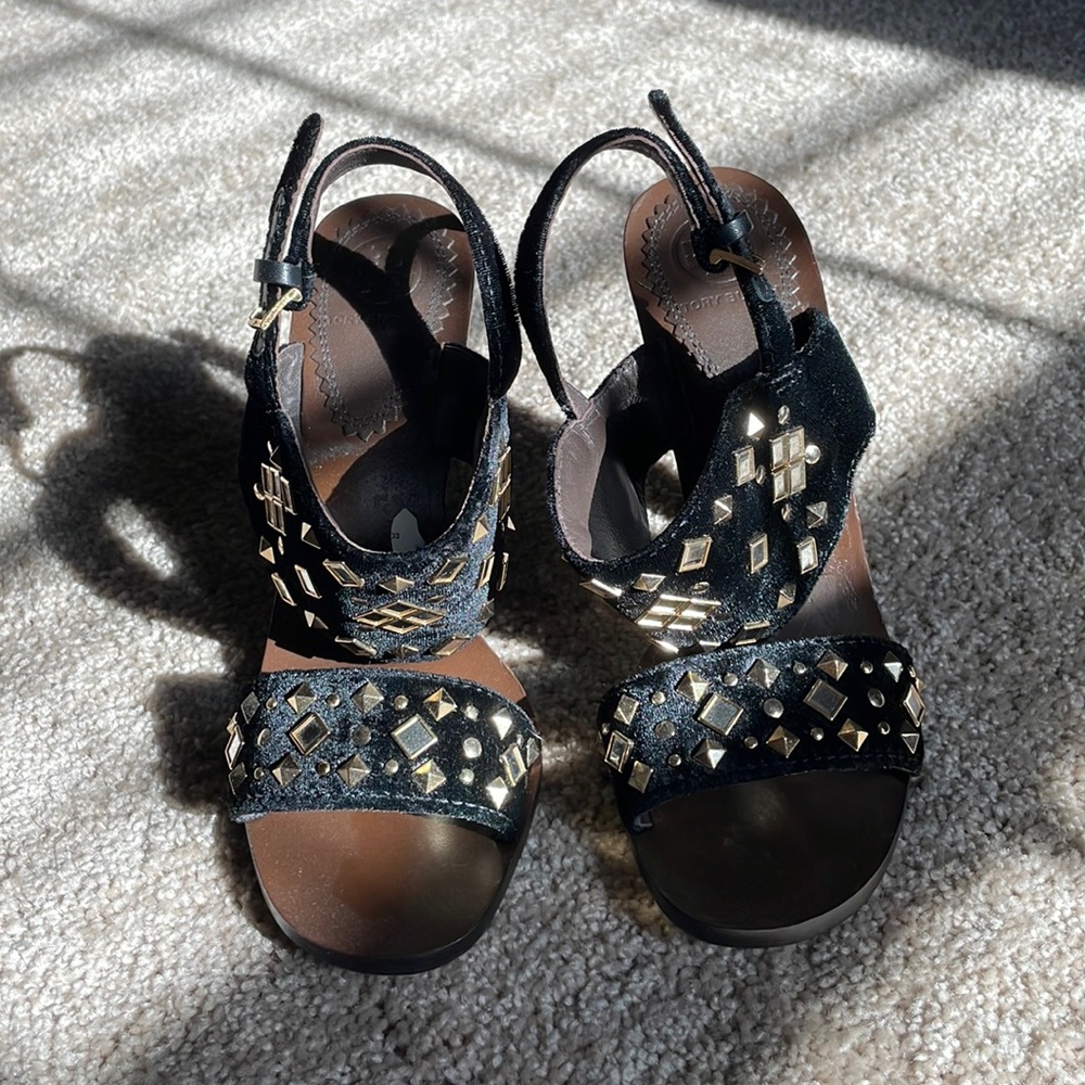Tory Burch wedges size 7.
